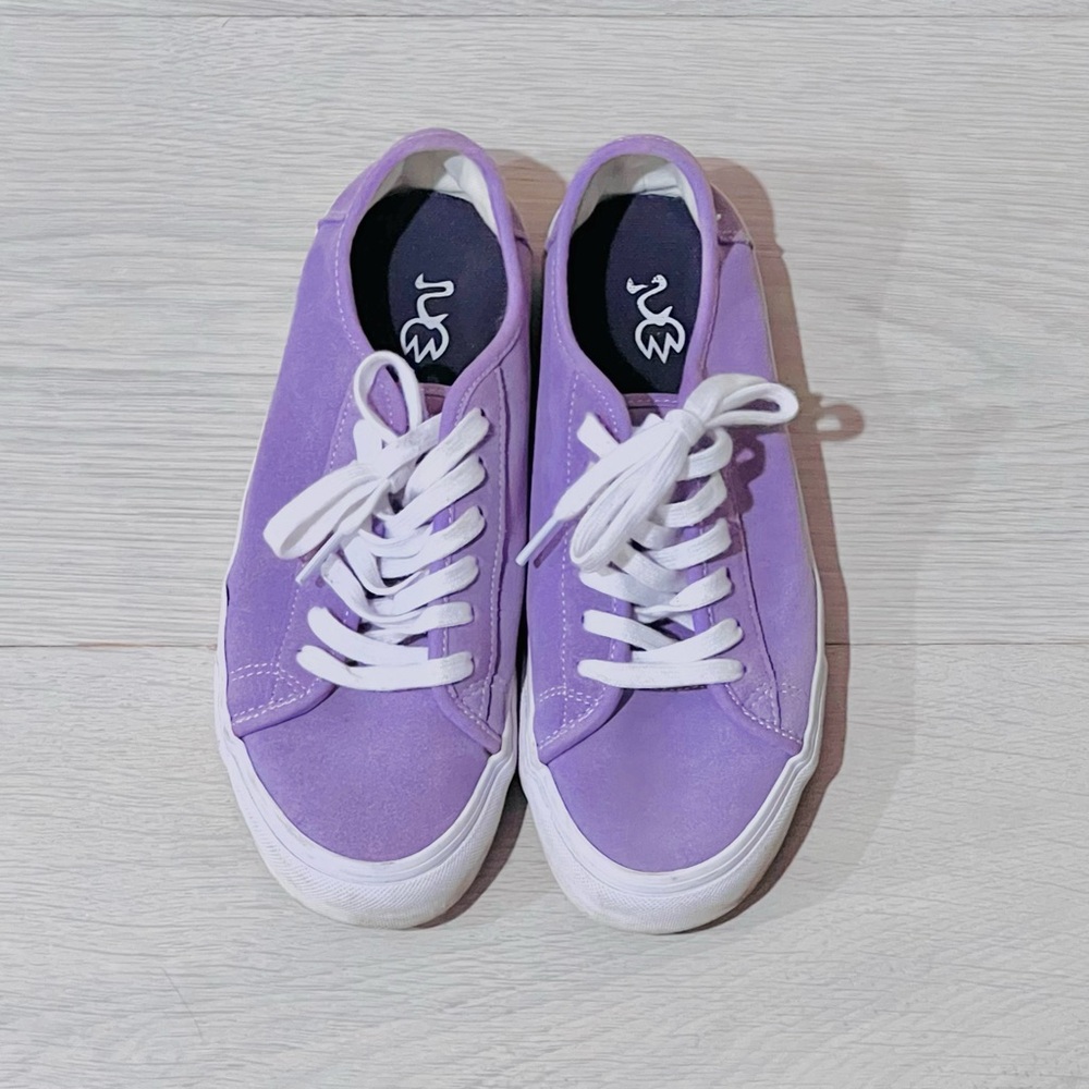 Full Suede Skater Shoes Purple Sneakers with White Laces
